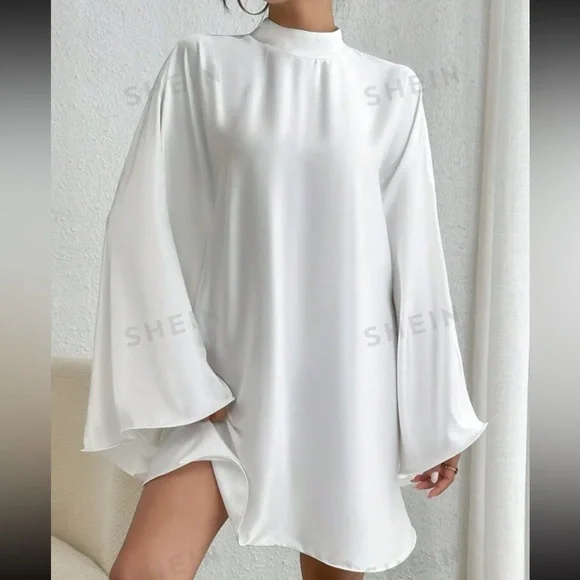 Flowy open back dress - Picture 3 of 6